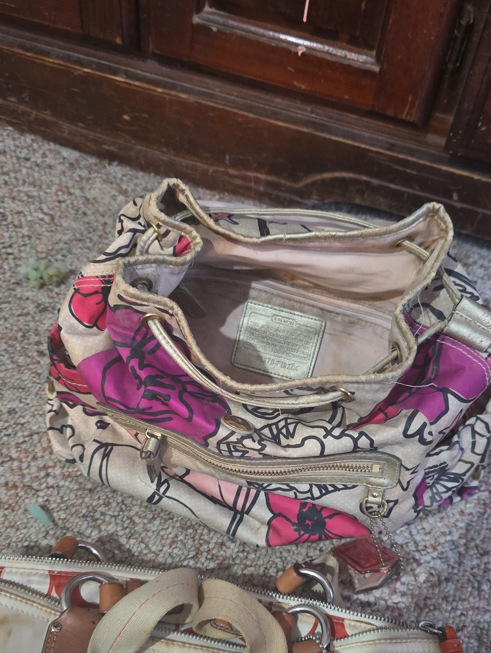 Coach  White  and Tan Logo Canvas Tote with Black Trim ( These Needs Repairs) - Picture 9 of 10